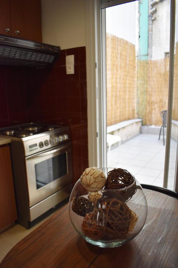 Olive - Happyhostgr - Downtown Apartment Volos Buitenkant foto
