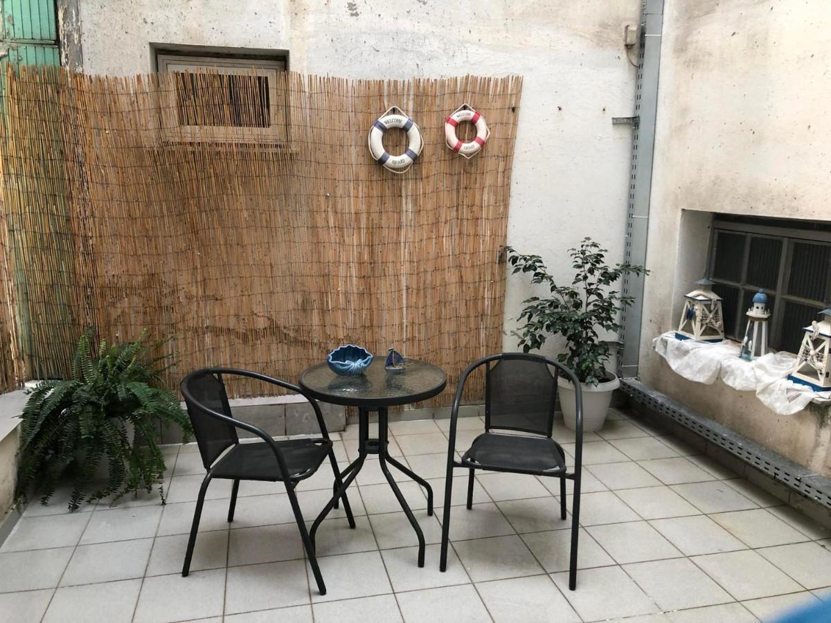 Olive - Happyhostgr - Downtown Apartment Volos Buitenkant foto